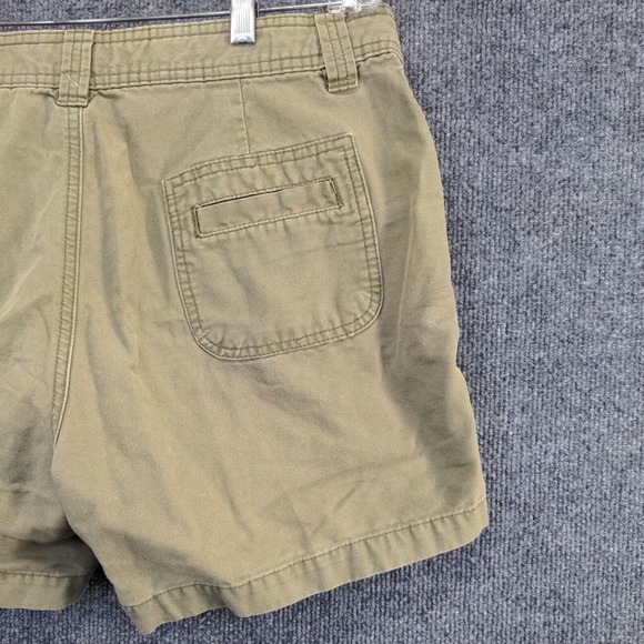 St. John's Bay Women's Chino Shorts Green Size 14 100% Cotton Pockets - Picture 4 of 12
